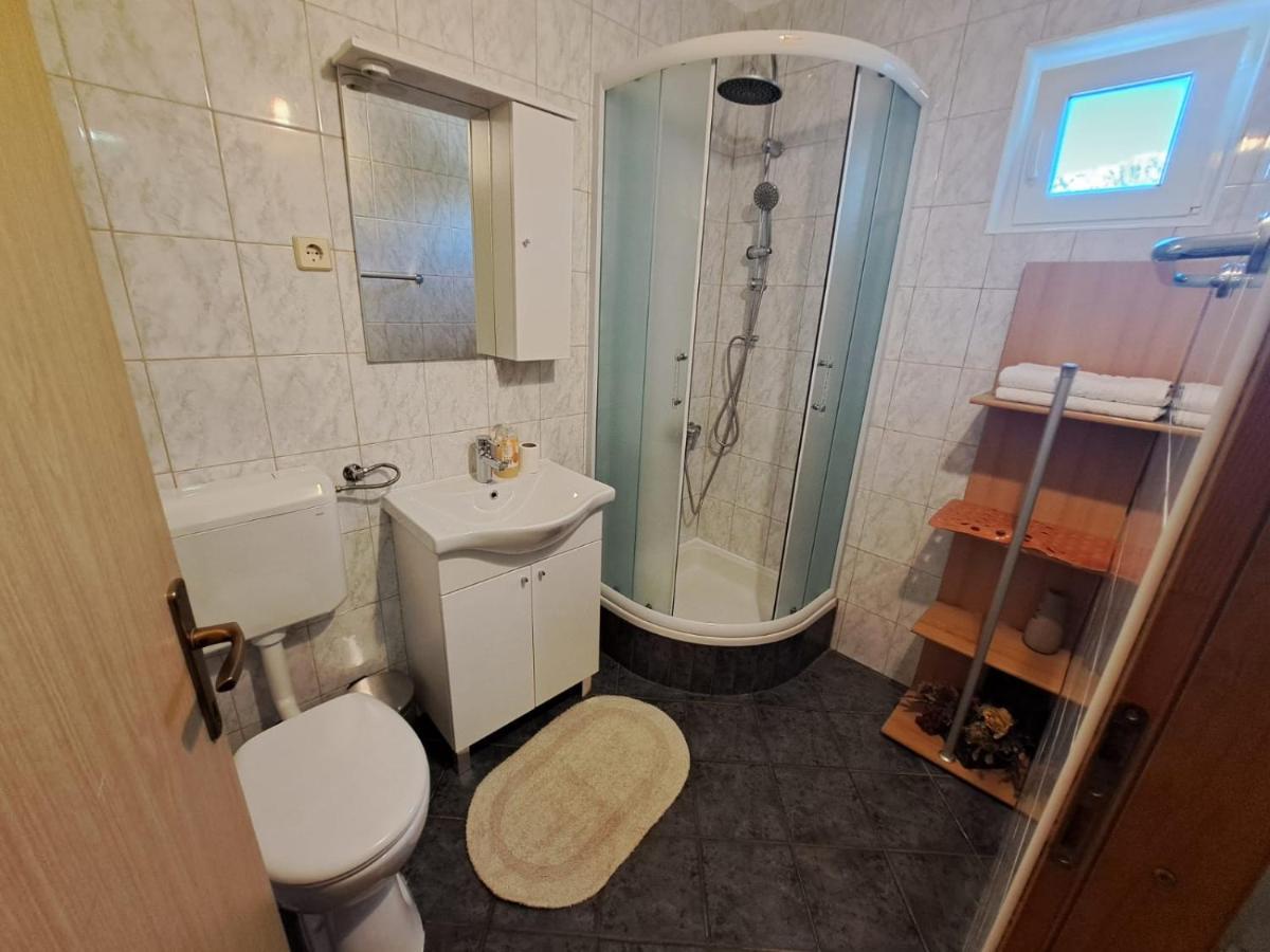 Holiday Room Macukin 布雷拉 外观 照片