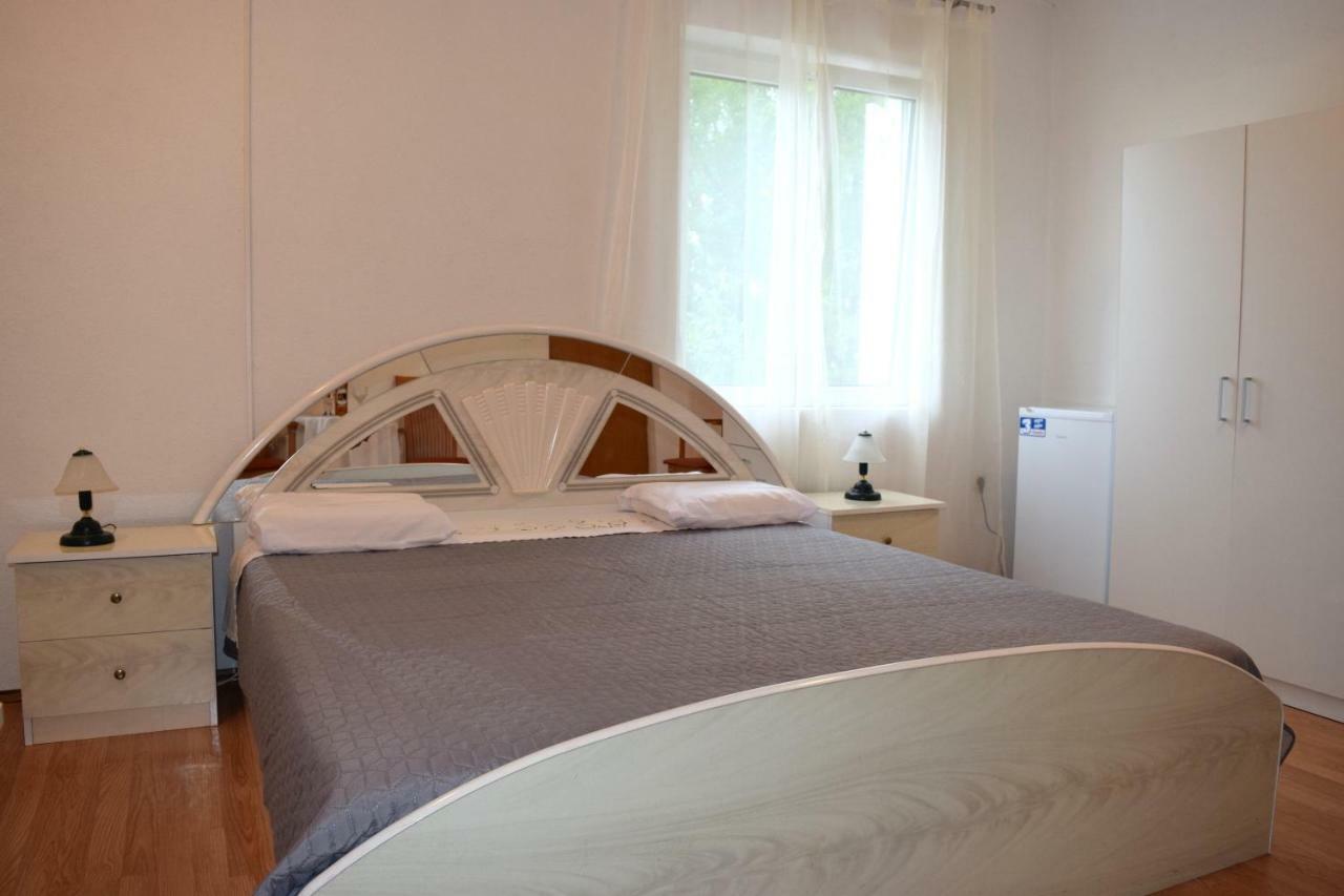 Holiday Room Macukin 布雷拉 外观 照片