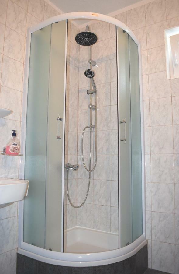 Holiday Room Macukin 布雷拉 外观 照片